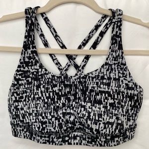 Lululemon Energy Bra Medium Support, B-D Cup - Urban Block Ice Grey Black
